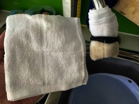 lọc nước giếng khoan bằng khăn mặt