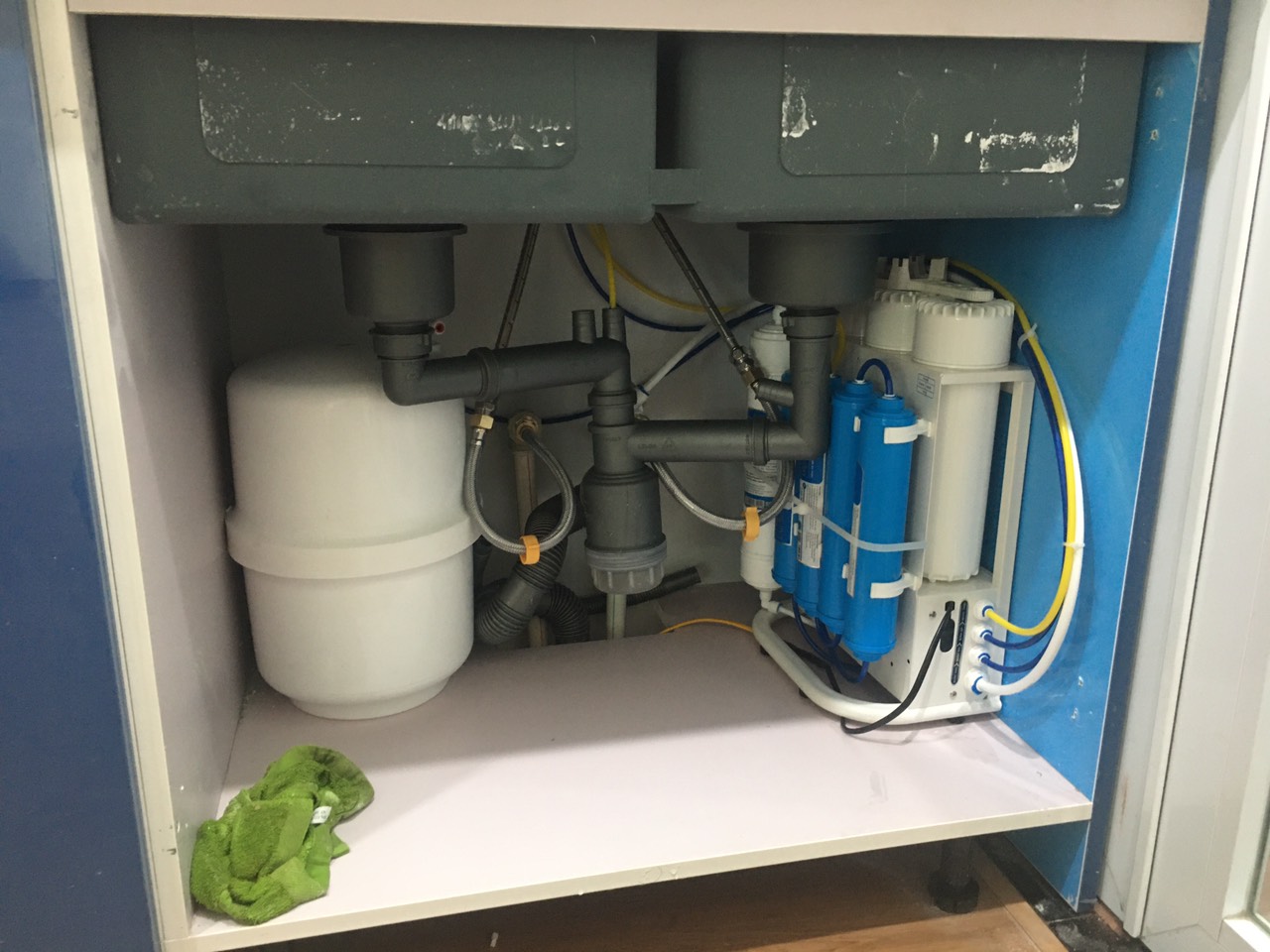 máy lọc nước Karofi slim ss038 Lắp đặt ở tủ bếp