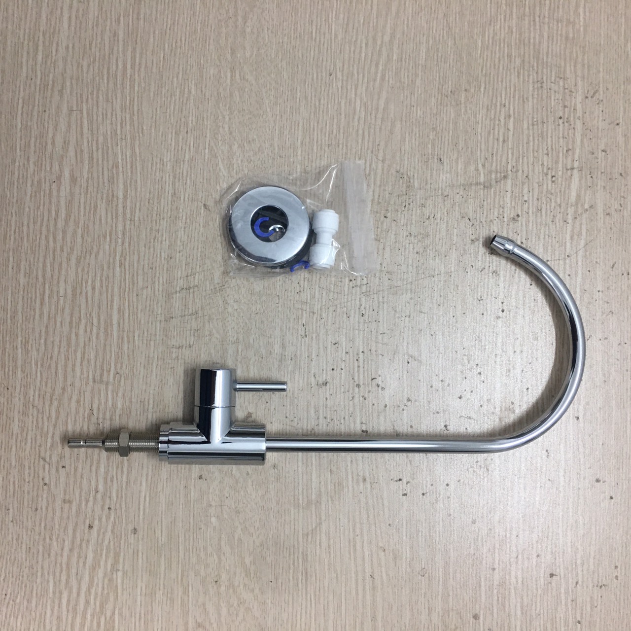 Bộ vòi thiên nga của máy lọc nước 