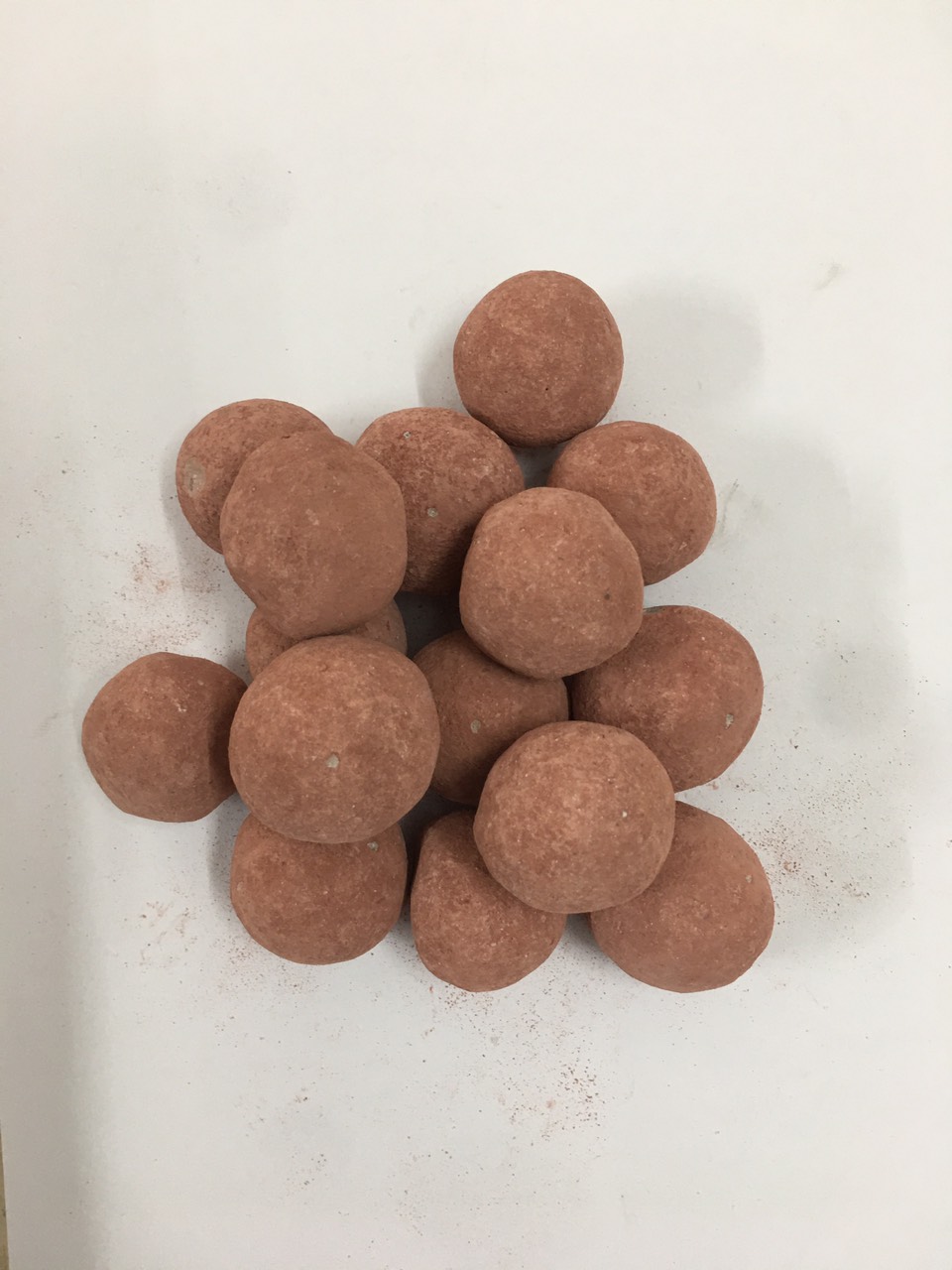 Hạt Aluwat được sử dụng trong lọc nước giếng khoan