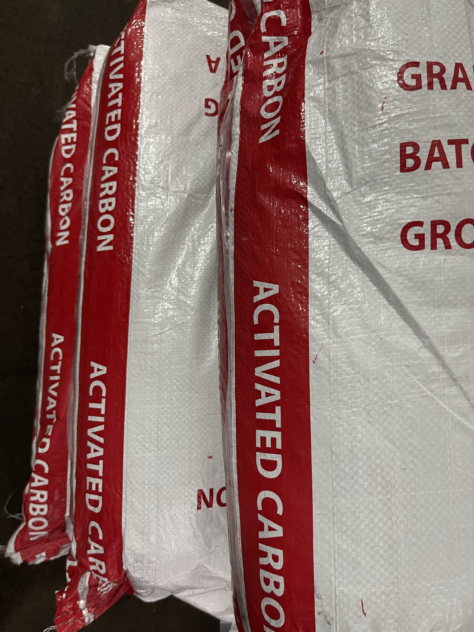 Than hoạt tính nhập khẩu có độ hấp phụ cao