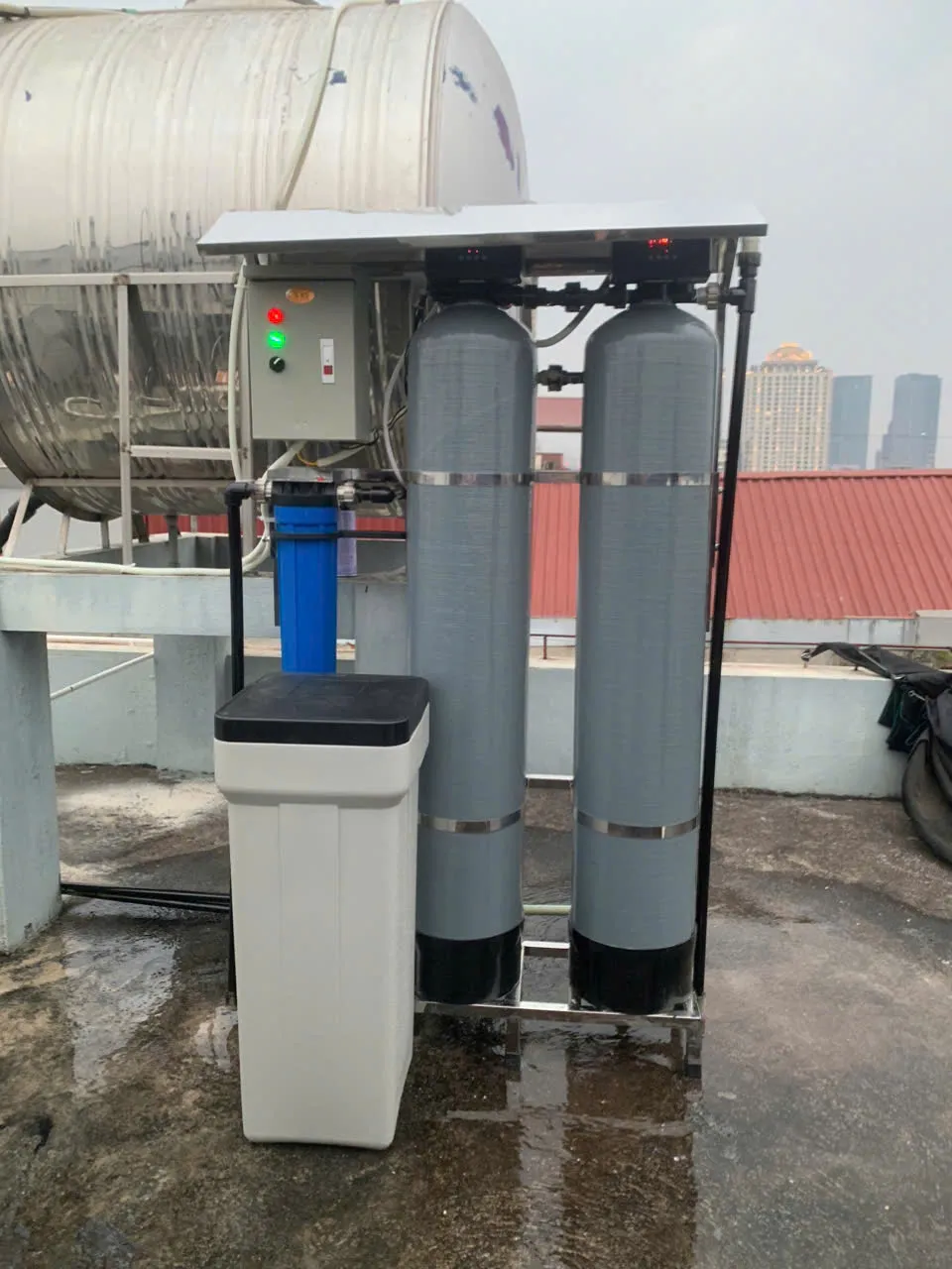 Lọc tổng 2 cột lọc van tự động có tủ điện